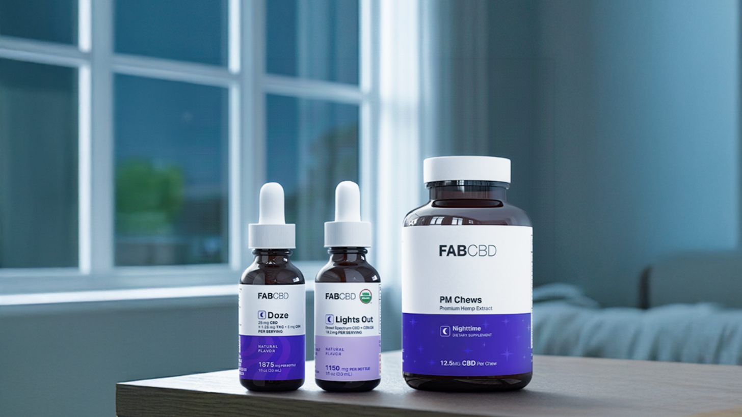 CBD Gummies vs. Oil: 5 Reasons Beginners Prefer Edibles